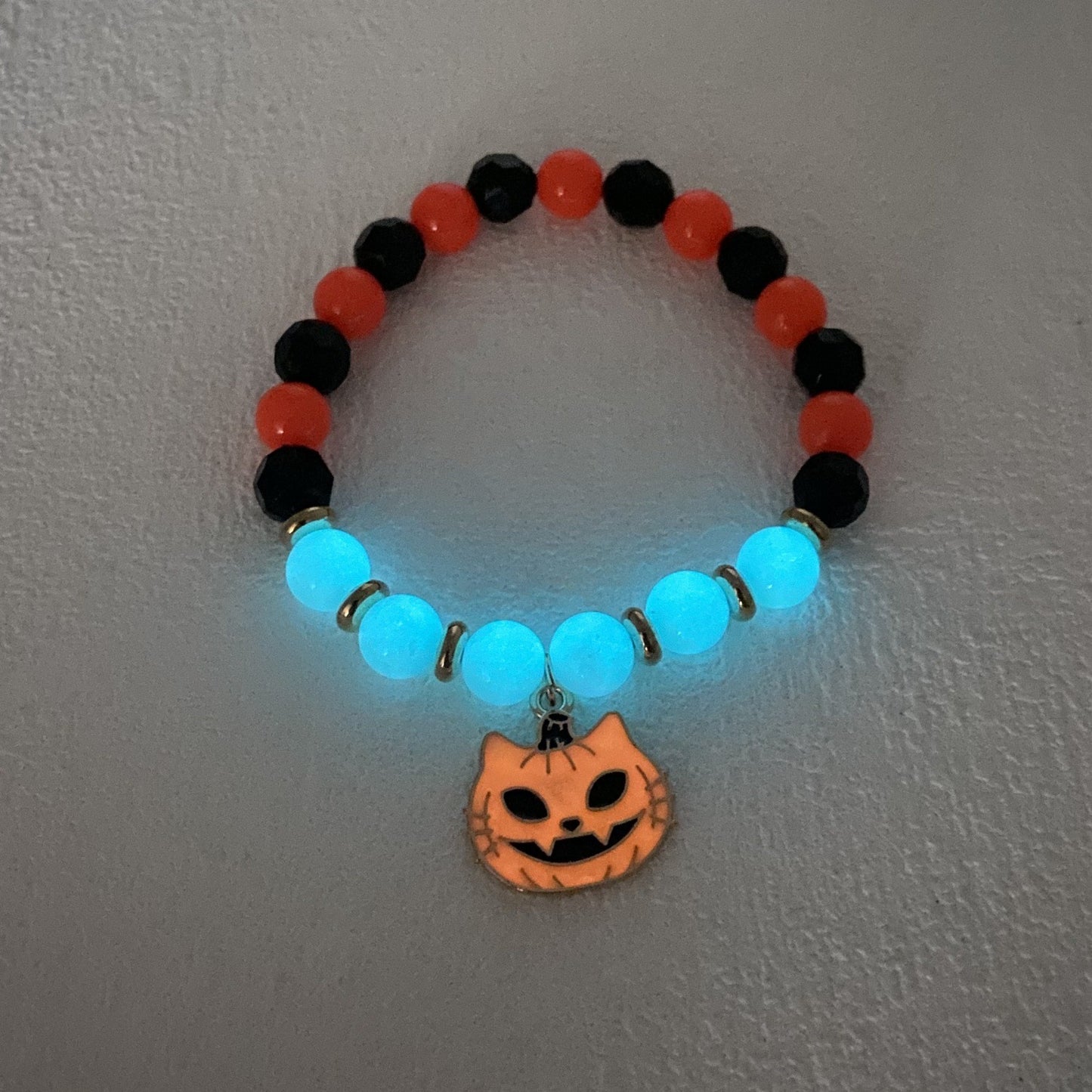 Gothic Pumpkin Head & Witch Hat Beaded Bracelet