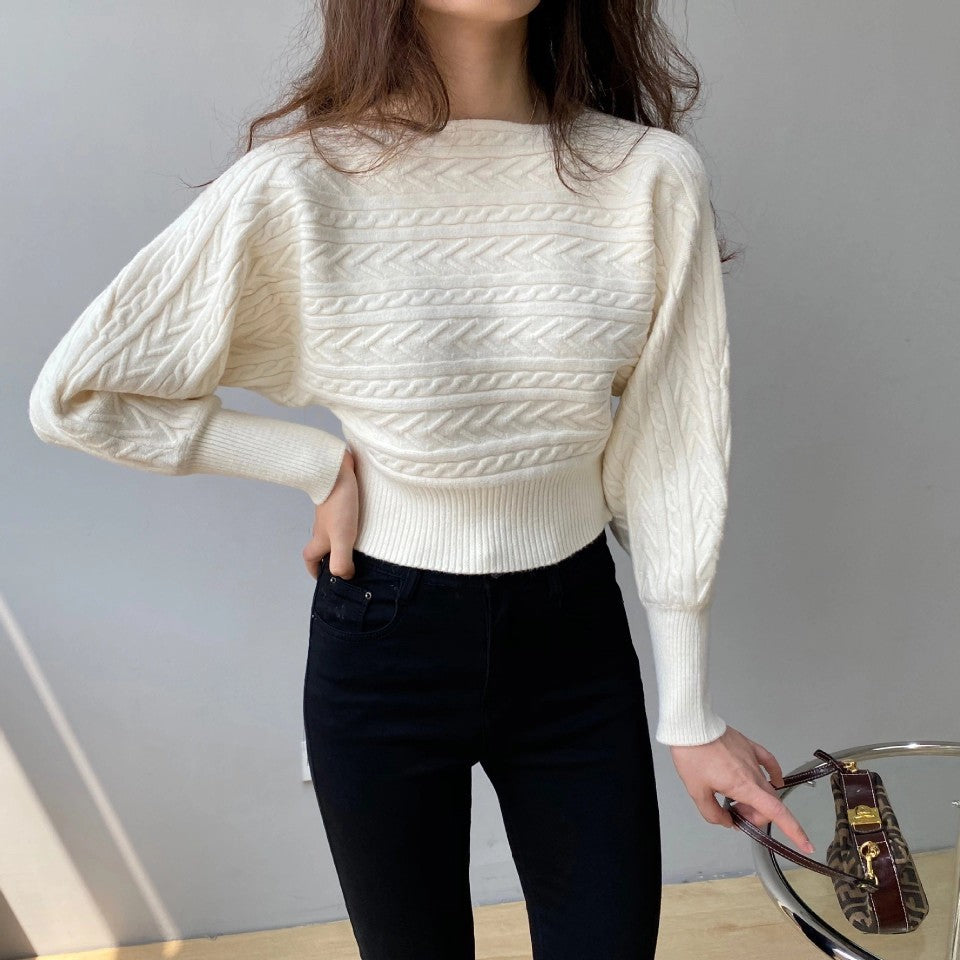 Women's Round Neck Short Sweater - Casual & Comfortable