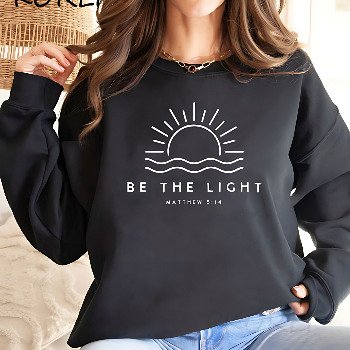 Fleece-Lined Crew Neck: Warm & Stylish Slogan for Women