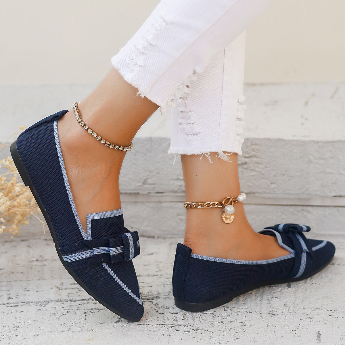 Chic Bowknot Shoes: Comfortable & Trendy Style